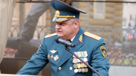 Начальник ОКУ &laquo;ППС Курской области&raquo; В.А. Белозеров поздравил личный состав с праздником