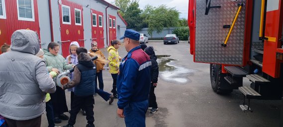 Экскурсия в пожарную часть Поныровского района