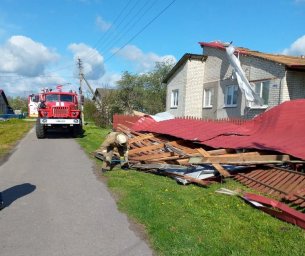 ​В Курской области продолжают устранять последствия стихии, бушевавшей накануне
