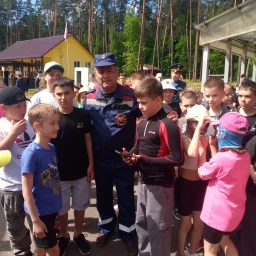 ​Железногорские огнеборцы провели занятие с детьми