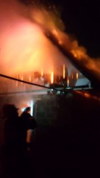 Поныровские огнеборцы потушили постройку