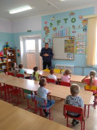 ​Проведение беседы в золотухинском детском саду