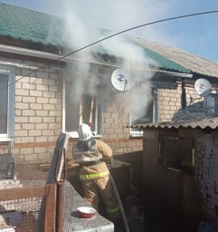76 выездов на пожары, 14 - на ДТП. Итоги работы курских огнеборцев за минувшую неделю