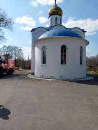 Храмы в Хомутовском районе - на контроле.