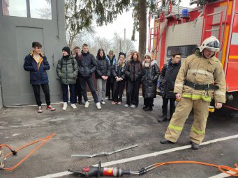 ​Хомутовские пожарные провели открытые уроки