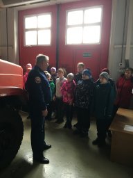 ​В гостях у пожарных