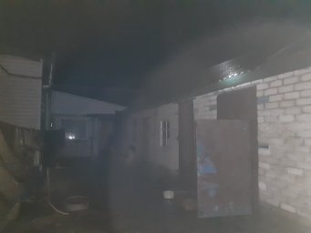 Гараж потушен. Строения и жилой дом не пострадали