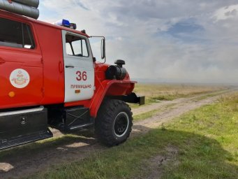 ​Октябрьские огнеборцы потушили возгорания
