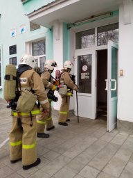Хомутовские пожарные провели ПТУ.