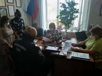 ​Инструктаж с работниками Малогнеушевского сельсовета Рыльского района