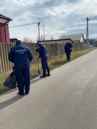 Огнеборцы Противопожарной службы вышли на субботник