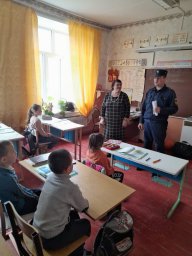 ​Дополнительный противопожарный инструктаж в Золотухинском районе.