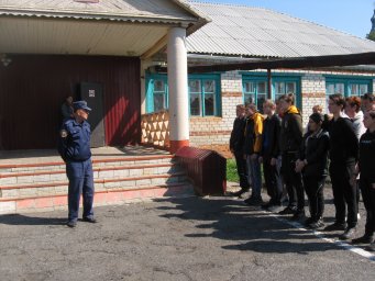 ​Открытый урок по пожарной безопасности в Полукотельниковской СОШ Обоянского района