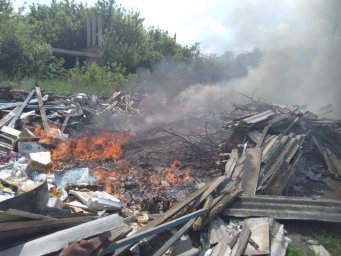 Добровольцы принимали участие в тушении пожаров