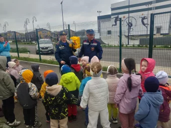 ​Экскурсия в пожарную часть Железногорского района для дошколят