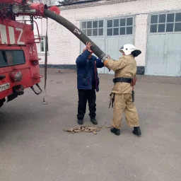 ​Сдача квартальных зачетов по боевой подготовке огнеборцами Фатежского района