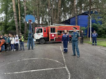 ​В ДОЛ "Орленок" и им. "У.Громовой" прошли комплексные занятия по безопасности