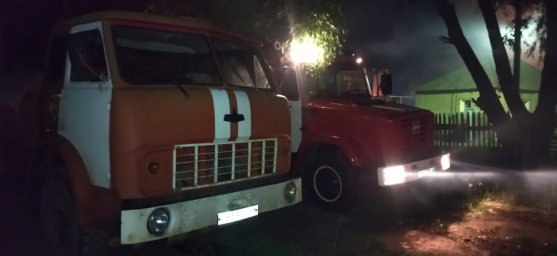 Горшеченские огнеборцы спасли дом от огня