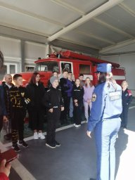 ​В рамках месячника безопасности для учеников Амосовской СОШ проведена экскурсия