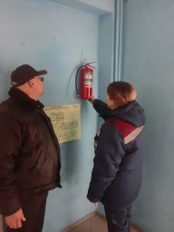 ​Дмитриевские огнеборцы провели инструктажи на избирательных участках