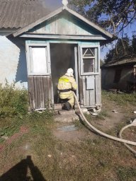 ​Хомутовские пожарные потушили жилой дом в с.Ольховка