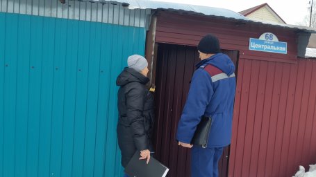 ​В Рождество с инструктажами жителей Хомутовского района