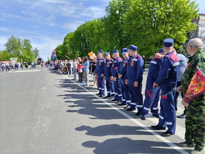 ​Огнеборцы Противопожарной службы на празднике Победы