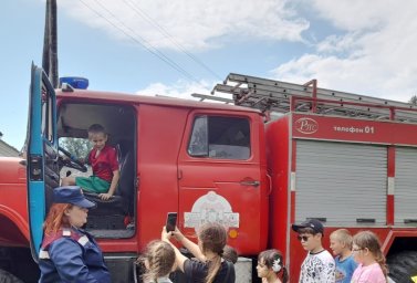 ​"Мои безопасные каникулы" в Костровской школе Рыльского района