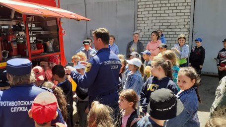 ​Дети из лагеря &laquo;Солнышко&raquo; посетили ПЧ №43 Тимского района