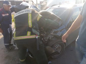 ​Огнеборцы Октябрьского района на ДТП в д. Анахина