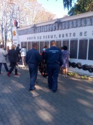 В п.Теткино прошла церемония возложения цветов к Стеле  погибших воинов в ВОВ