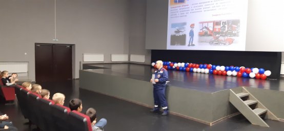 Кореневские огнеборцы провели открытые уроки Кореневские огнеборцы провели открытые уроки
