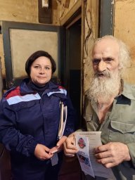 Профилактические рейды в п. Возы Поныровского района продолжаются Профилактические рейды в п. Возы Поныровского района продолжаются