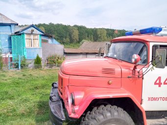 ​Хомутовские огнеборцы. Обучение и предупреждение