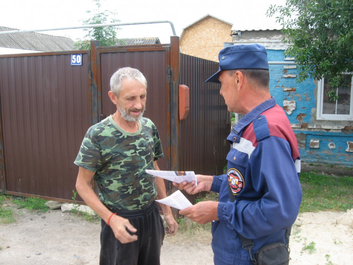 ​Профилактический рейд в с. Пушкарное Обоянского района: безопасность зависит от каждого!