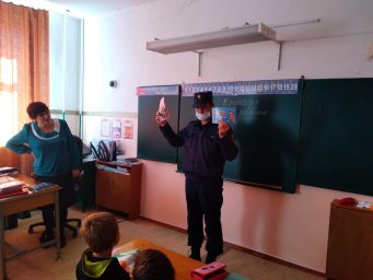 ​Занятия по основам безопасности жизнедеятельности в МКОУ &laquo;Новоспасская СОШ&raquo;