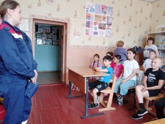 Черемисиновские школьники узнали о пожарной безопасности Черемисиновские школьники узнали о пожарной безопасности
