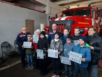 ​Дети из МКОУ "Сеймицкая СОШ&raquo; в пожарной части Солнцевского района