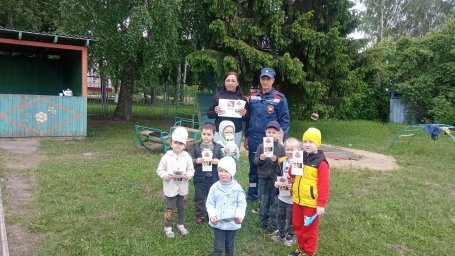 Занятие с детьми по пожарной безопасности в Золотухинском районе Занятие с детьми по пожарной безопасности в Золотухинском районе