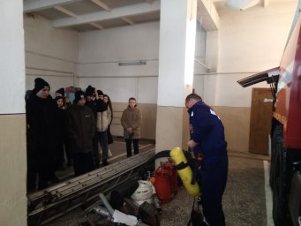 ​Черемисиновские школьники в пожарной части