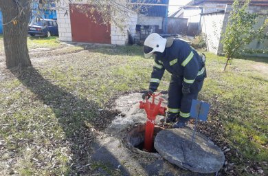 Октябрьские пожарные провели оперативно-тактическое изучение района выезда Октябрьские пожарные провели оперативно-тактическое изучение района выезда