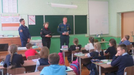​Уроки гражданской обороны в школах Касторенского района