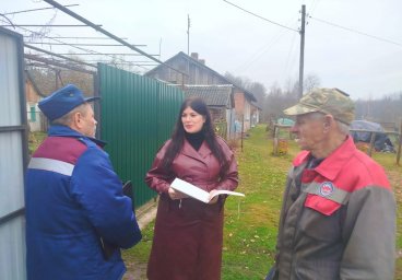​Профилактический совместный рейд в домах с печным отоплением на территории Железногорского района