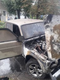 ​Обоянские огнеборцы потушили автомобиль
