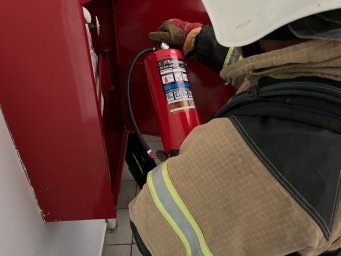 В МКУК «РДНТ» Октябрьского района прошли пожарно-тактические учения В МКУК «РДНТ» Октябрьского района прошли пожарно-тактические учения