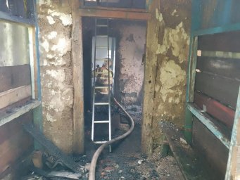 ​Пожар в нежилом доме в Фатежском районе