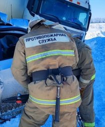 ​Огнеборцы ПЧ Тимского района на ДТП