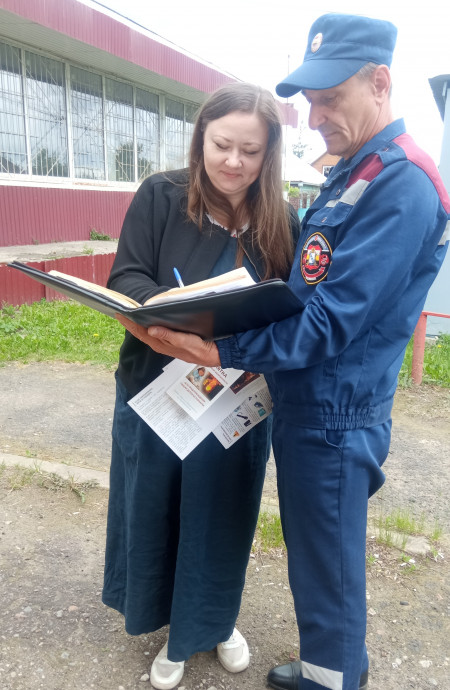 ​Профилактический рейд в поселке Золотухино