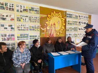 Сход граждан по пожарной безопасности в деревне Николаевка