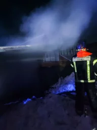 ​Горение хозпристройки в сл. Михайловка Железногорского района ликвидировано